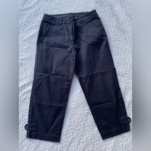 Talbots perfect Skimmer navy blue capri length, size 10